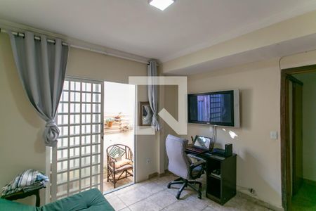 Sala de Estar de casa à venda com 9 quartos, 270m² em Serrano, Belo Horizonte