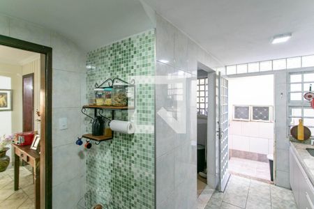 Casa à venda com 270m², 9 quartos e 3 vagasCozinha