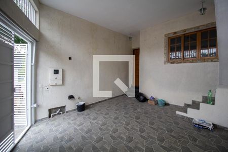 Casa à venda com 70m², 3 quartos e 2 vagasGaragem