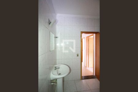 Casa à venda com 70m², 3 quartos e 2 vagasBanheiro
