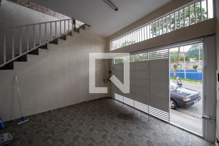 Casa à venda com 70m², 3 quartos e 2 vagasGaragem