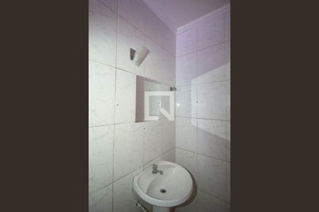 Casa à venda com 70m², 3 quartos e 2 vagasBanheiro