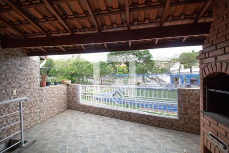 Casa à venda com 70m², 3 quartos e 2 vagasVaranda