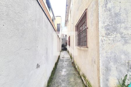 Casa à venda com 250m², 3 quartos e 2 vagasCorredor