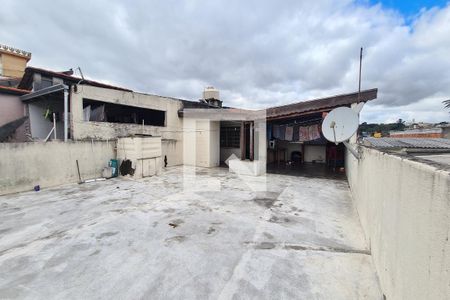 Casa à venda com 250m², 3 quartos e 2 vagasTerraço