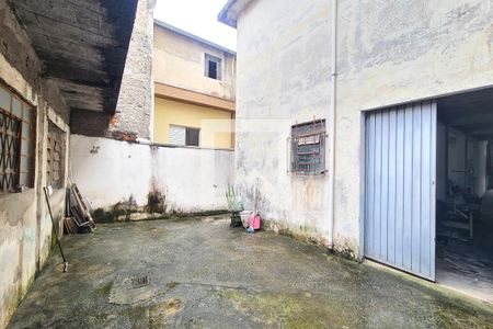 Casa à venda com 250m², 3 quartos e 2 vagasQuintal