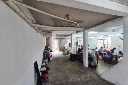 Casa à venda com 250m², 3 quartos e 2 vagasgalpão