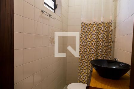 Casa à venda com 150m², 3 quartos e 1 vagaBanheiro da Edícula