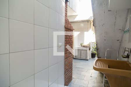 Casa à venda com 150m², 3 quartos e 1 vagaÁrea de Serviço