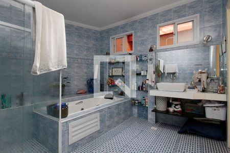 Apartamento à venda com 270m², 3 quartos e sem vagaBanheiro da Suíte 3