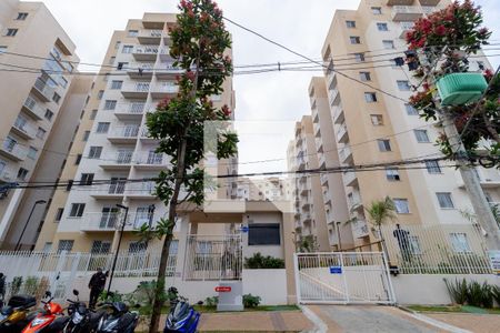 Apartamento para alugar com 42m², 2 quartos e sem vaga Apartamento para alugar com 42m², 2 quartos e sem vagaFachada
