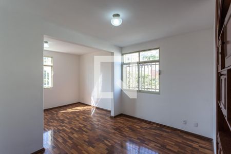 Sala de apartamento à venda com 3 quartos, 110m² em Paraíso, Belo Horizonte