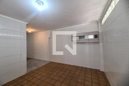 Cozinha de casa à venda com 2 quartos, 131m² em Vila California, São Paulo