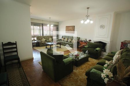 Sala de Estar de casa à venda com 4 quartos, 305m² em Vila Assunção, Porto Alegre