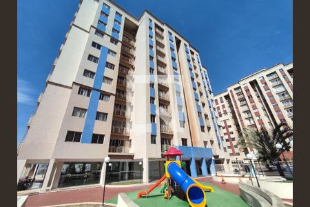 Apartamento para alugar com 60m², 2 quartos e 1 vagaFachada
