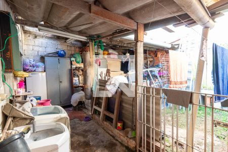 Casa à venda com 244m², 3 quartos e 2 vagasLavanderia