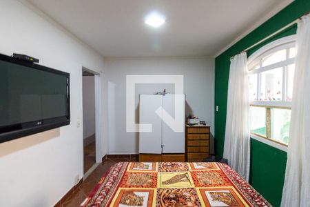 Casa à venda com 244m², 3 quartos e 2 vagasQuarto 1