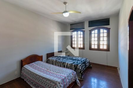 Casa para alugar com 352m², 6 quartos e 6 vagas Casa para alugar com 352m², 6 quartos e 6 vagasQuarto Suíte 3