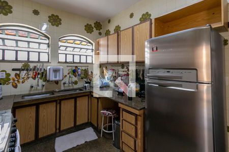 Casa para alugar com 352m², 6 quartos e 6 vagas Casa para alugar com 352m², 6 quartos e 6 vagasCozinha