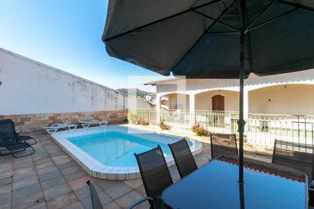 Casa para alugar com 352m², 6 quartos e 6 vagas Casa para alugar com 352m², 6 quartos e 6 vagasPiscina