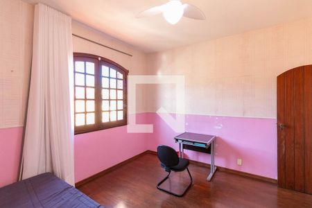 Casa para alugar com 352m², 6 quartos e 6 vagas Casa para alugar com 352m², 6 quartos e 6 vagasQuarto 3