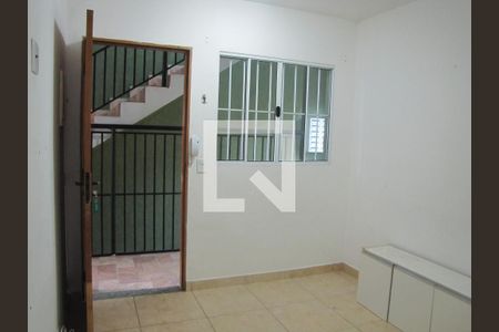 Sala de apartamento para alugar com 2 quartos, 42m² em Parque Cisper, São Paulo