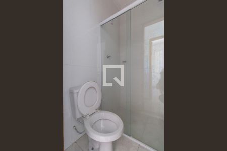 Banheiro  de apartamento para alugar com 1 quarto, 27m² em Vila Marieta, São Paulo