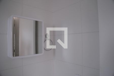 Banheiro de casa para alugar com 1 quarto, 31m² em Vila Palmeiras, São Paulo