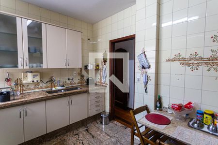 Apartamento à venda com 140m², 4 quartos e 1 vaga Apartamento à venda com 140m², 4 quartos e 1 vagaCozinha