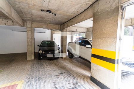 Apartamento à venda com 140m², 4 quartos e 1 vaga Apartamento à venda com 140m², 4 quartos e 1 vagaGaragem