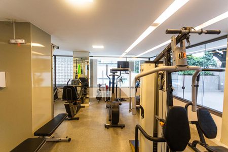 Apartamento à venda com 140m², 4 quartos e 1 vaga Apartamento à venda com 140m², 4 quartos e 1 vagaAcademia