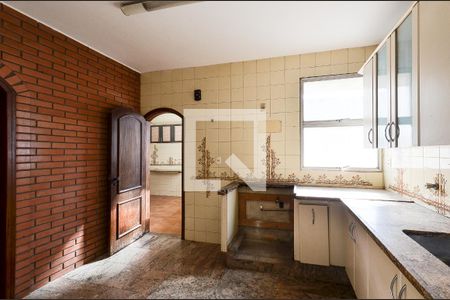 Cozinha de apartamento à venda com 4 quartos, 140m² em Savassi, Belo Horizonte