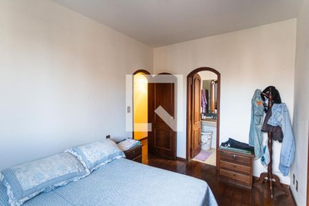 Apartamento à venda com 140m², 4 quartos e 1 vaga Apartamento à venda com 140m², 4 quartos e 1 vagaSuíte