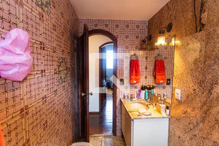 Apartamento à venda com 140m², 4 quartos e 1 vaga Apartamento à venda com 140m², 4 quartos e 1 vagaBanheiro Social