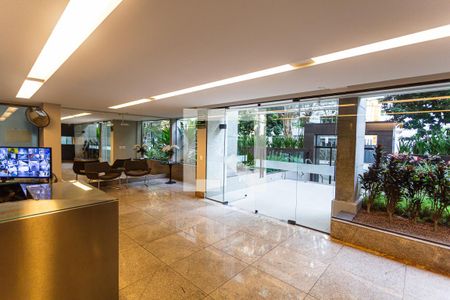 Apartamento à venda com 140m², 4 quartos e 1 vaga Apartamento à venda com 140m², 4 quartos e 1 vagaHall de Entrada