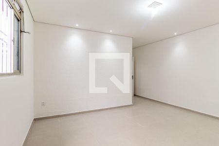 Sala  de casa para alugar com 2 quartos, 230m² em Vila Augusta, Guarulhos