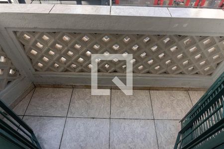 Apartamento para alugar com 80m², 2 quartos e sem vagaSacada