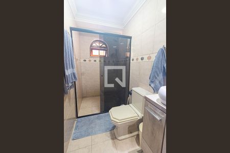 Casa para alugar com 670m², 4 quartos e 4 vagas Casa para alugar com 670m², 4 quartos e 4 vagasBanheiro da Suíte 3