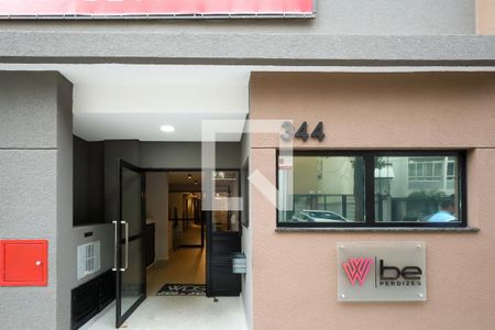 Studio para alugar com 18m², 1 quarto e sem vagaFachada e portaria
