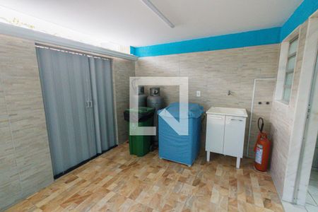 Casa de condomínio à venda com 284m², 4 quartos e 4 vagasÁrea de Serviço