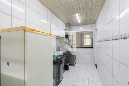Casa de condomínio à venda com 284m², 4 quartos e 4 vagasCozinha 1