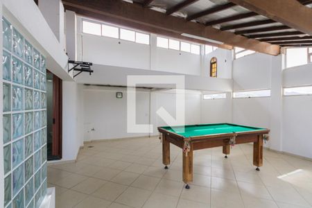 Casa de condomínio à venda com 284m², 4 quartos e 4 vagasTerraço