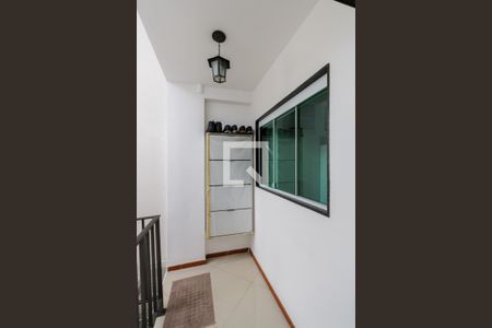 Casa de condomínio à venda com 284m², 4 quartos e 4 vagasSegundo Andar