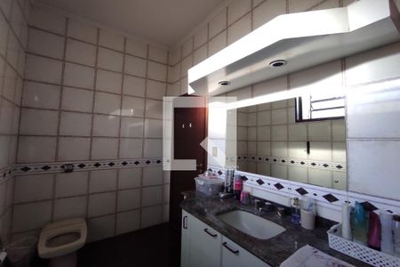 Casa para alugar com 150m², 4 quartos e 3 vagas Casa para alugar com 150m², 4 quartos e 3 vagasBanheiro Social