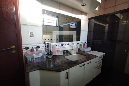 Casa para alugar com 150m², 4 quartos e 3 vagas Casa para alugar com 150m², 4 quartos e 3 vagasBanheiro Social