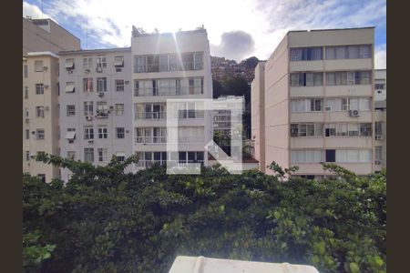 Sala de apartamento à venda com 2 quartos, 100m² em Copacabana, Rio de Janeiro
