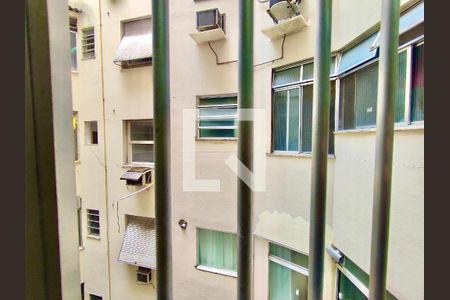 Apartamento à venda com 100m², 2 quartos e sem vagaÁrea serviço 