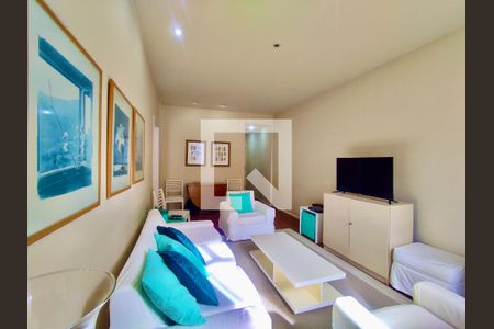 Sala de apartamento à venda com 2 quartos, 100m² em Copacabana, Rio de Janeiro