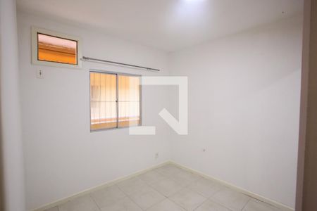 Quarto de kitnet/studio para alugar com 1 quarto, 30m² em Curicica, Rio de Janeiro