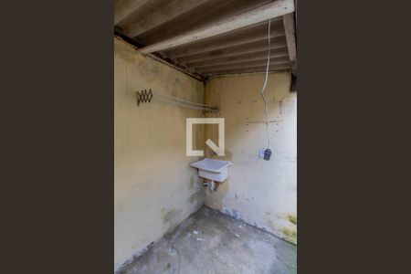 Casa para alugar com 50m², 1 quarto e sem vaga Casa para alugar com 50m², 1 quarto e sem vagaÁrea Comum - Área de Serviço